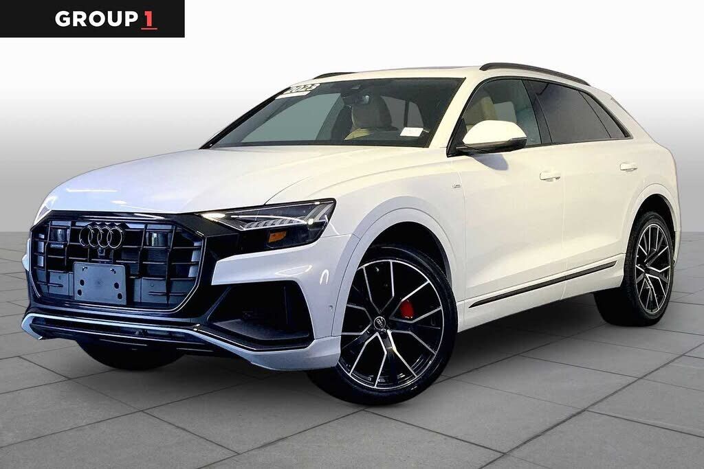 2023 AUDI Q8