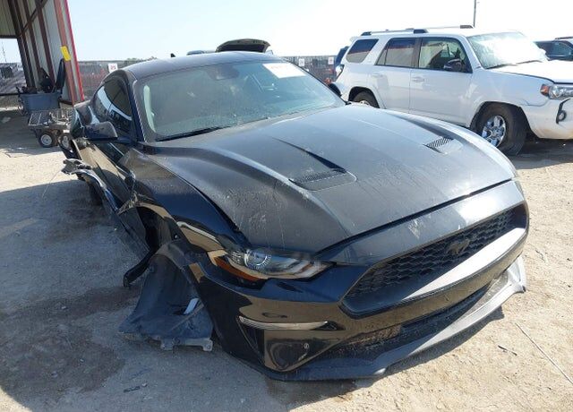 2021 FORD Mustang
