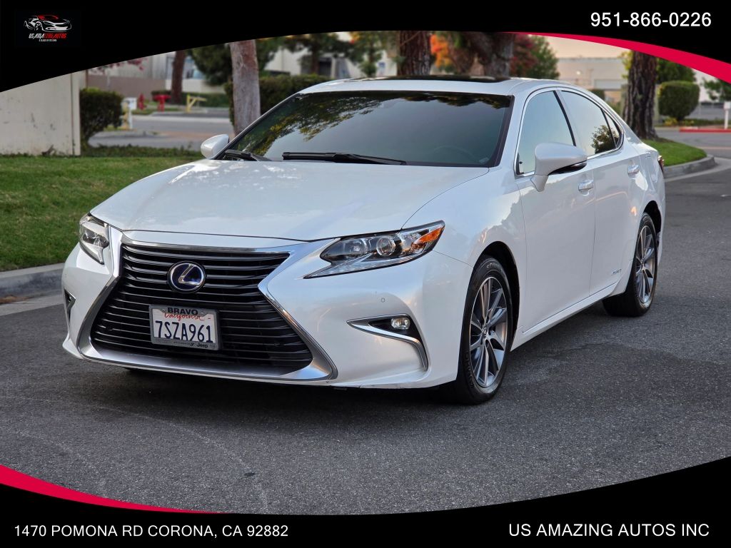 2016 LEXUS ES