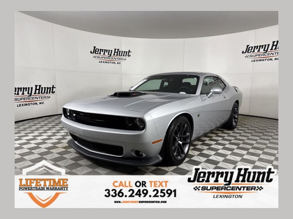 2023 DODGE Challenger