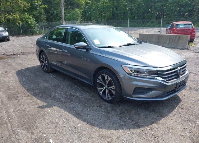 2021 VOLKSWAGEN Passat
