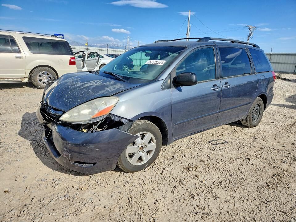 2009 TOYOTA Sienna