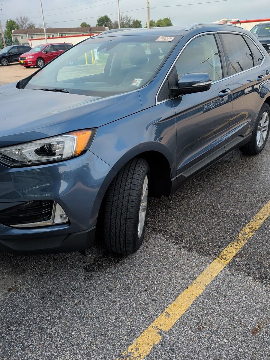 2019 FORD Edge