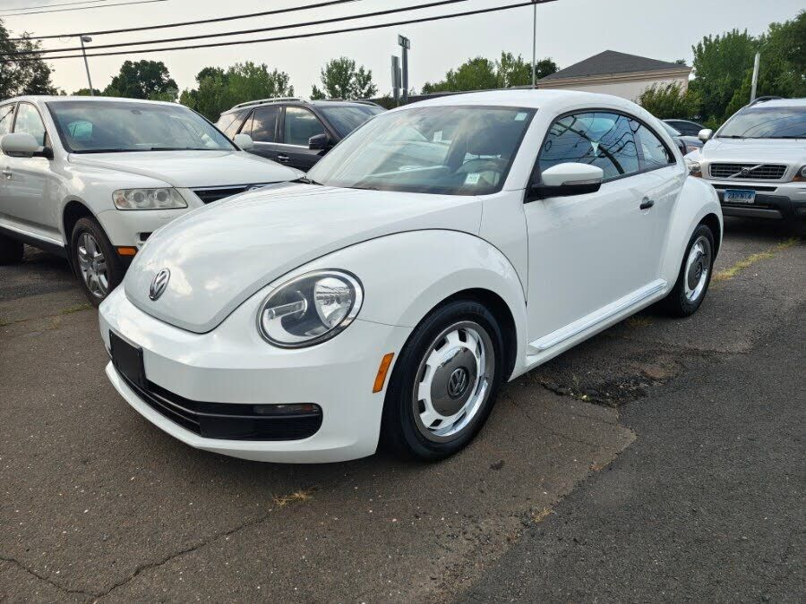 2015 VOLKSWAGEN Beetle