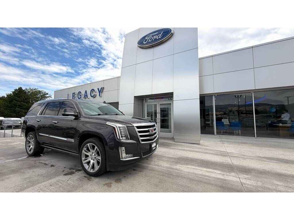 2016 CADILLAC Escalade