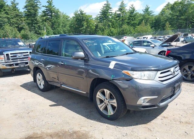 2012 TOYOTA Highlander