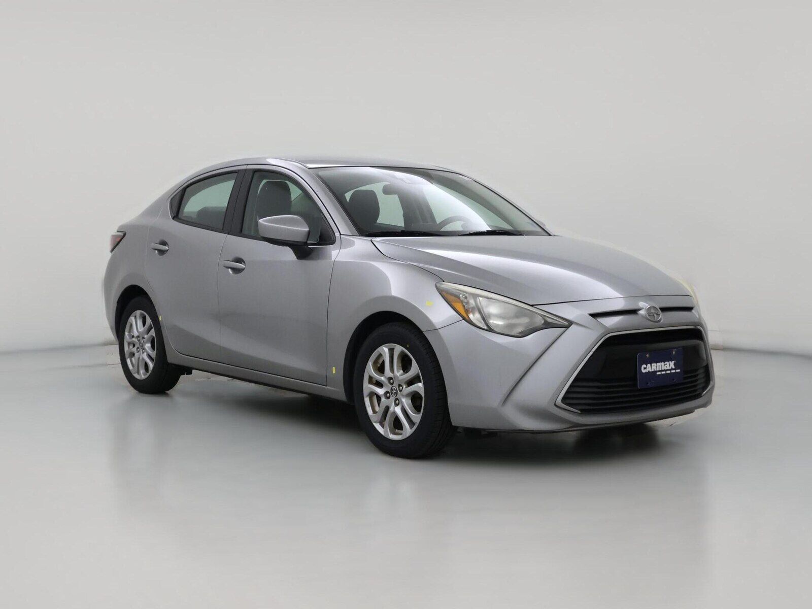 2016 TOYOTA Scion