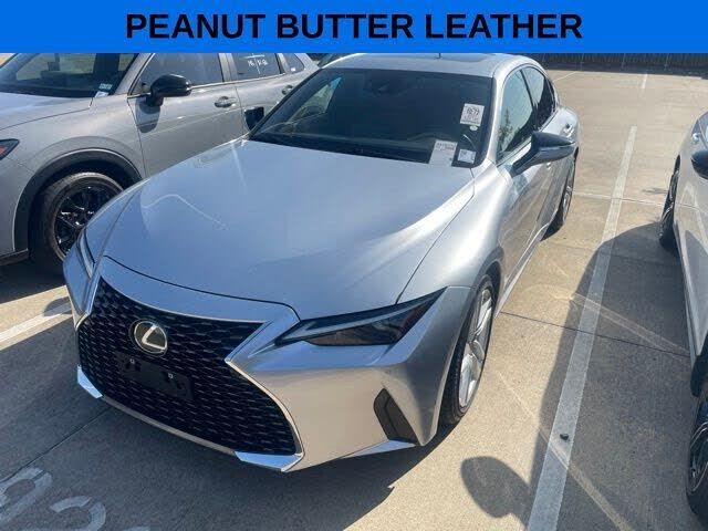 2023 LEXUS IS