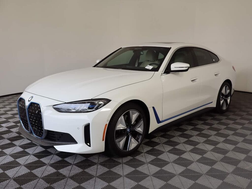 2022 BMW i4