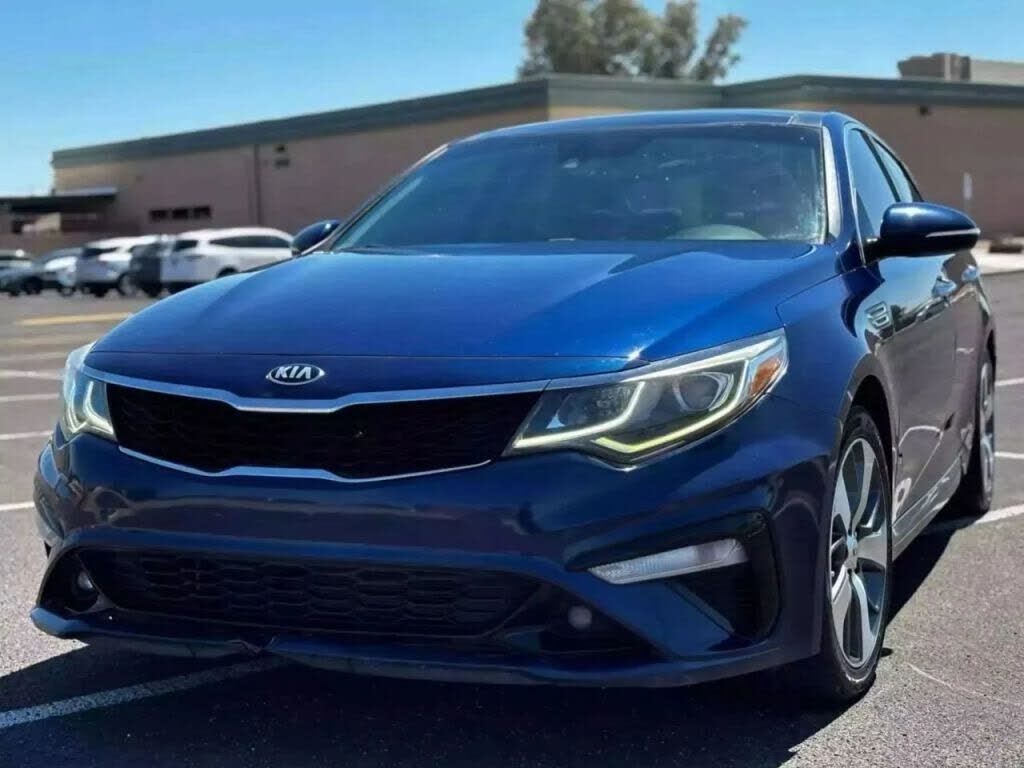 2019 KIA Optima