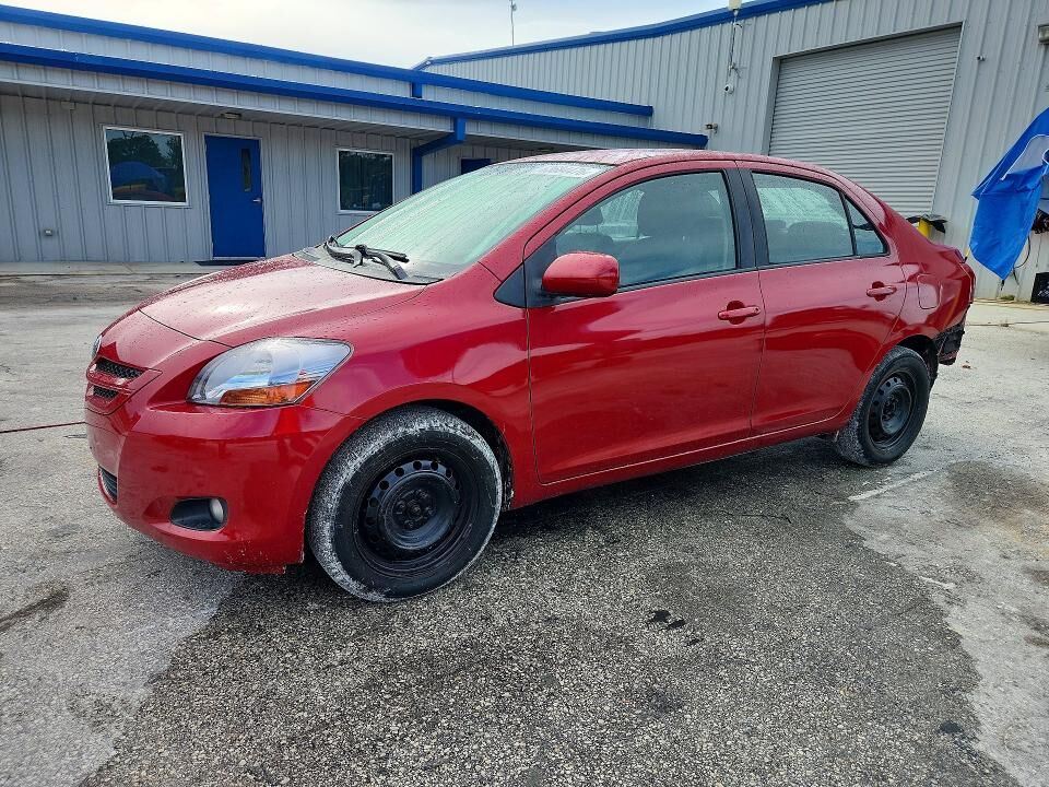2008 TOYOTA Yaris