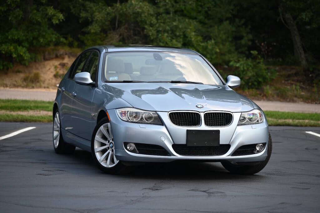 2011 BMW 3 Series