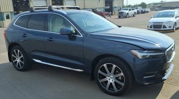 2021 VOLVO XC60