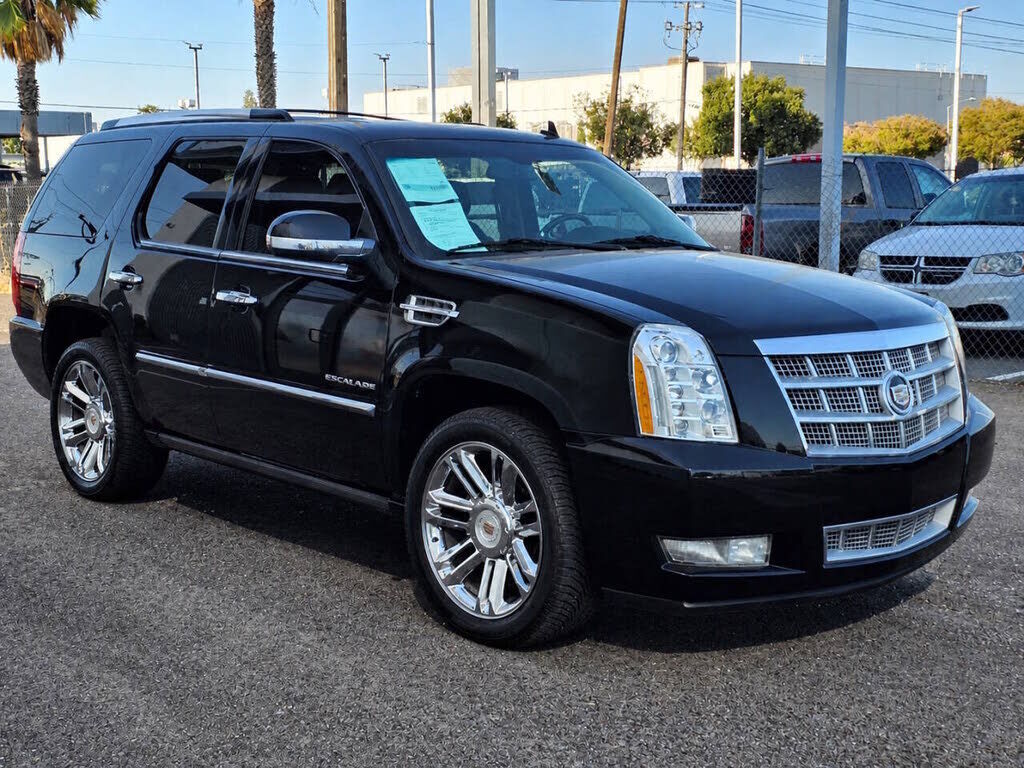 2014 CADILLAC Escalade