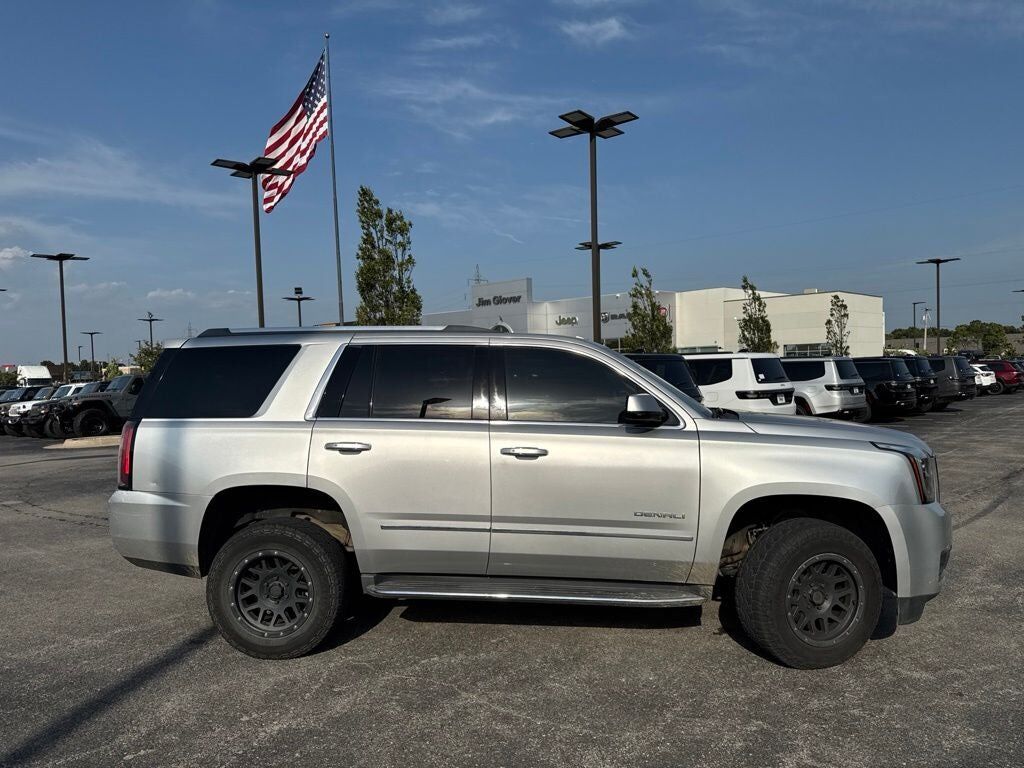 2017 GMC Yukon