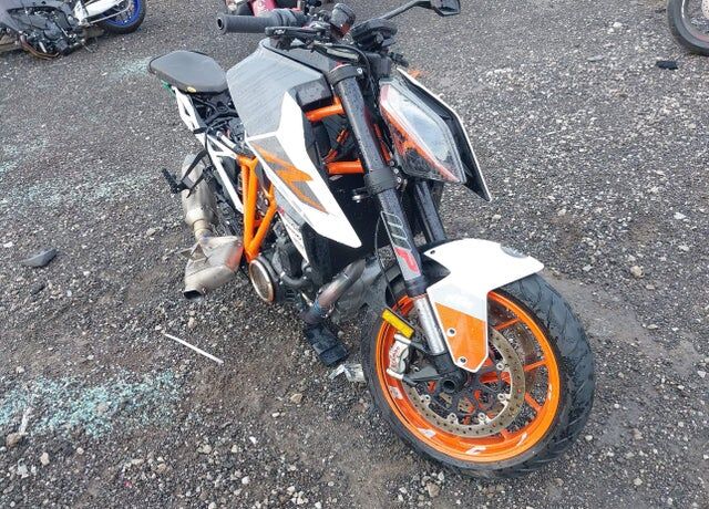 2018 KTM Super Duke R
