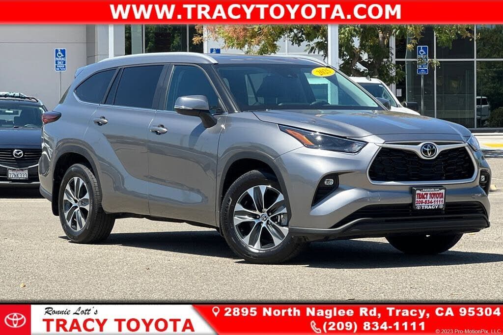 2025 TOYOTA Highlander