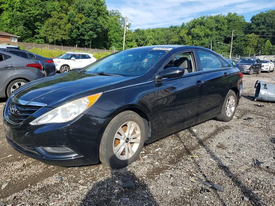 2013 HYUNDAI Sonata