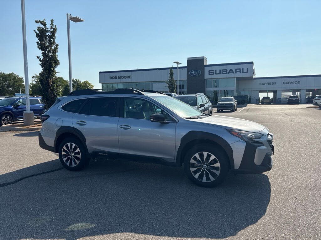 2025 SUBARU Outback