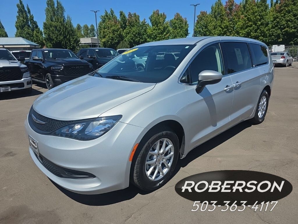 2022 CHRYSLER Pacifica
