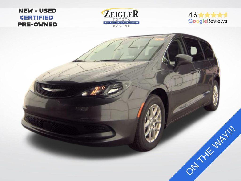 2023 CHRYSLER Voyager