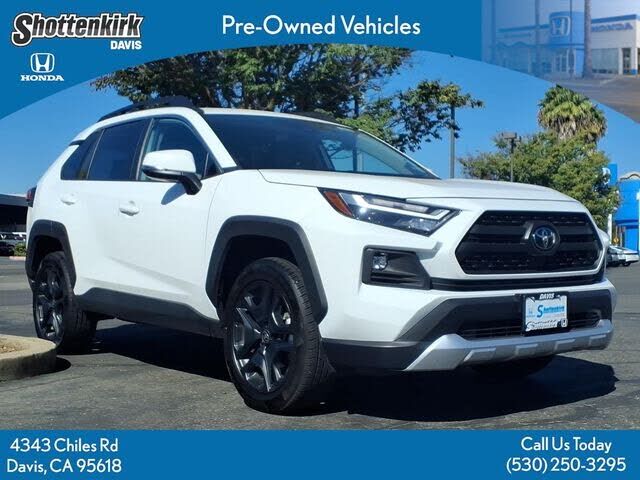 2024 TOYOTA RAV4