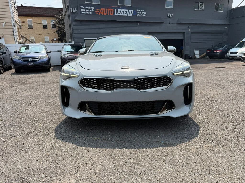 2022 KIA Stinger