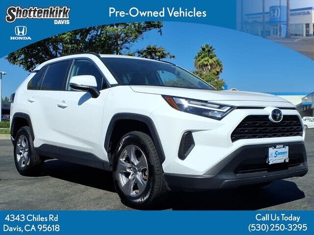 2025 TOYOTA RAV4
