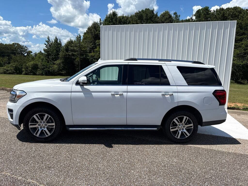 2022 FORD Expedition