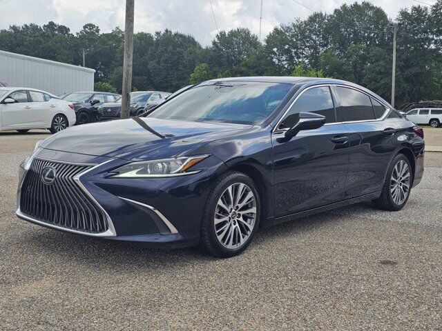 2020 LEXUS ES