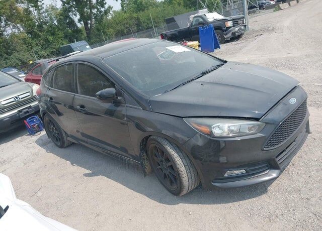 2017 FORD Focus