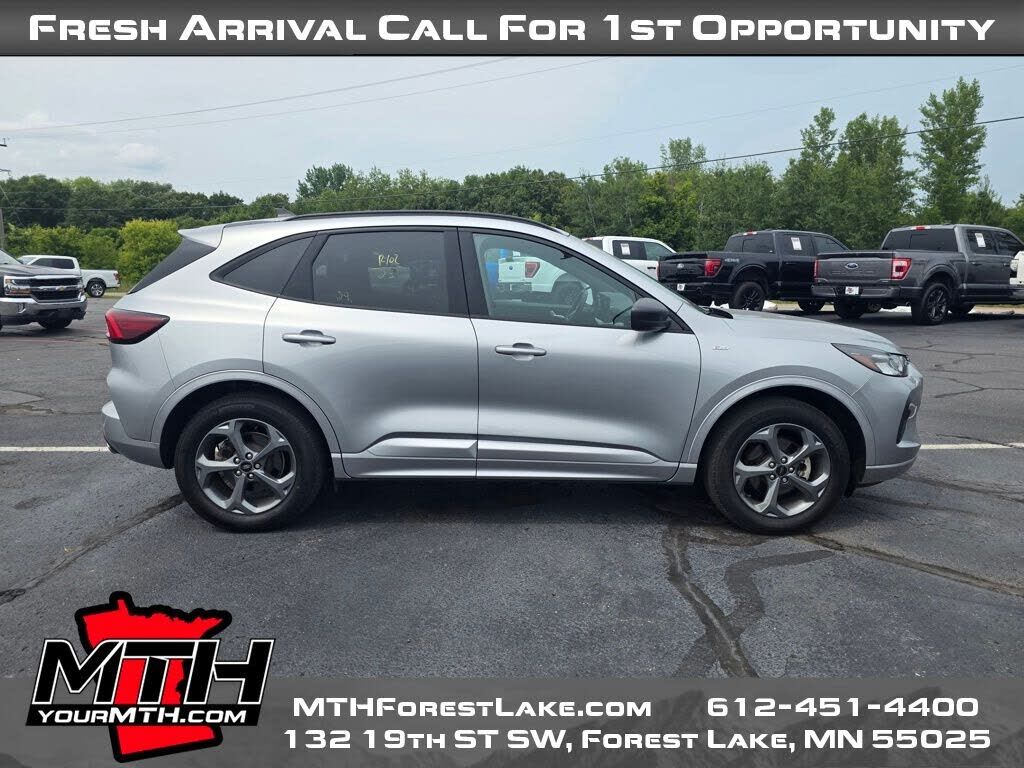 2023 FORD Escape