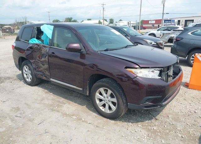 2011 TOYOTA Highlander