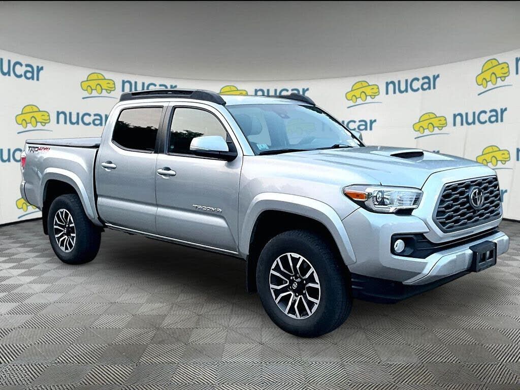 2023 TOYOTA Tacoma
