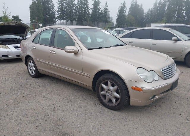 2001 MERCEDES-BENZ C-Class