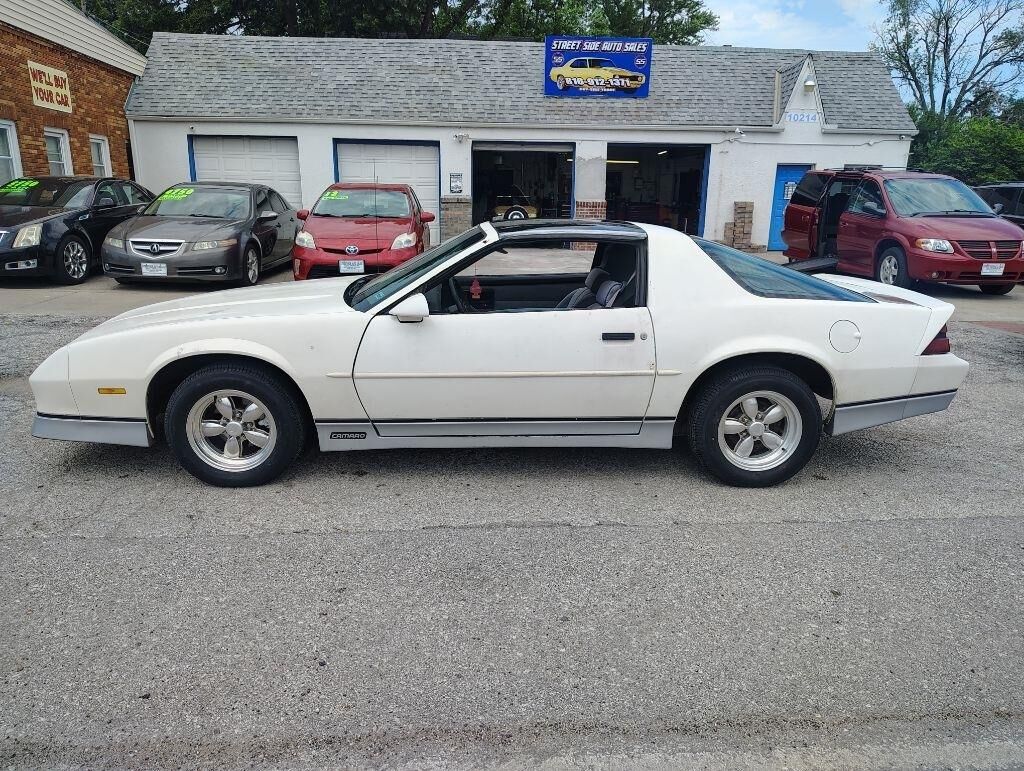 1988 CHEVROLET Camaro