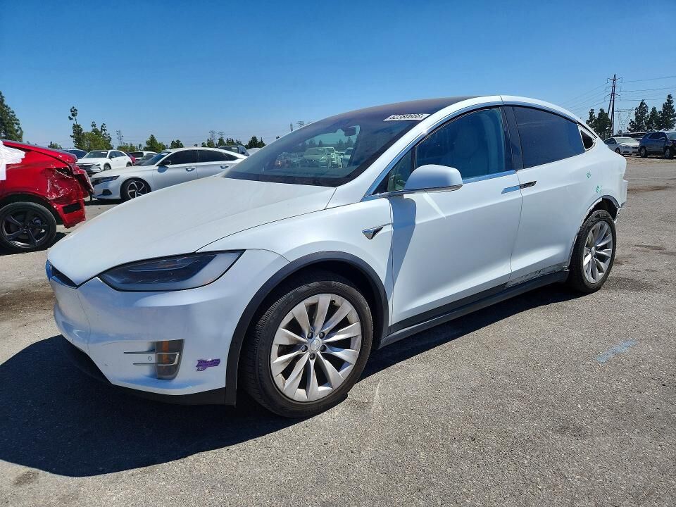 2018 TESLA Model X