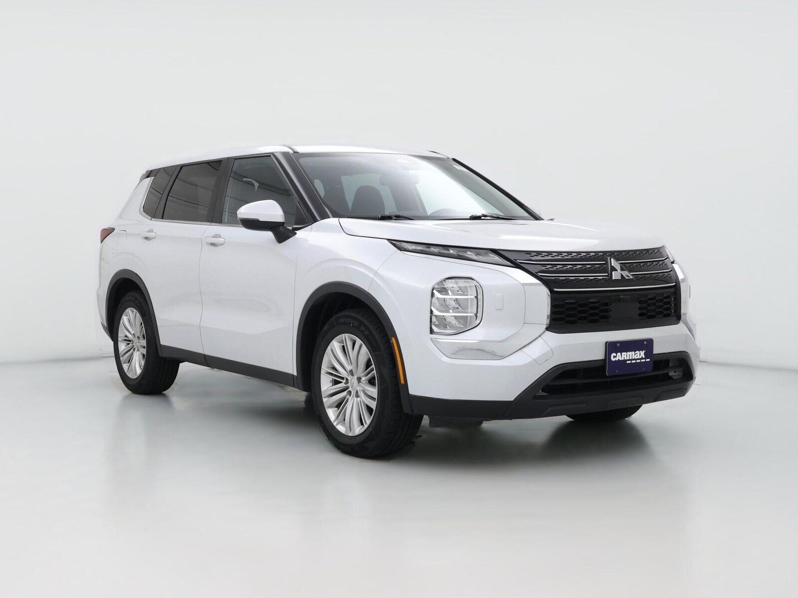 2023 MITSUBISHI Outlander