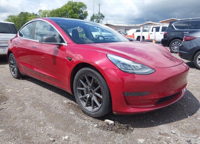 2018 TESLA Model 3