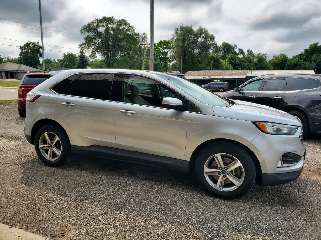 2019 FORD Edge