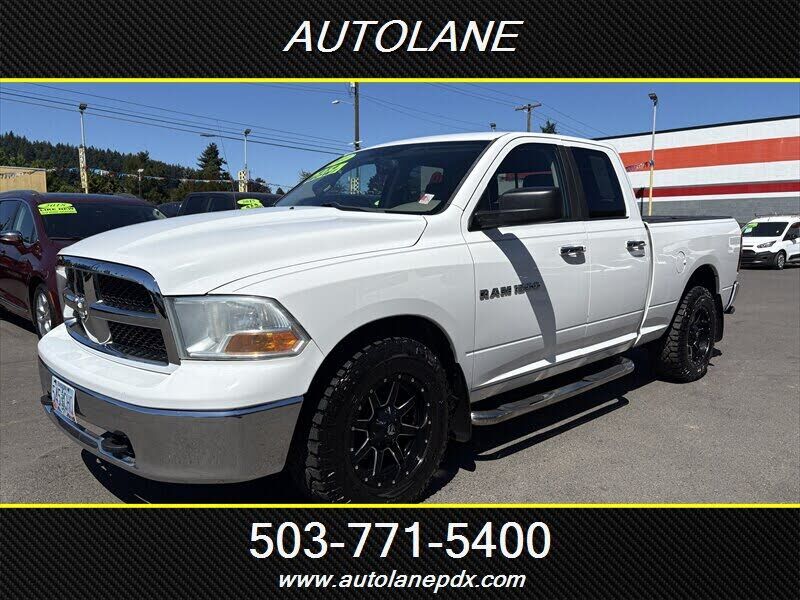 2011 DODGE Ram
