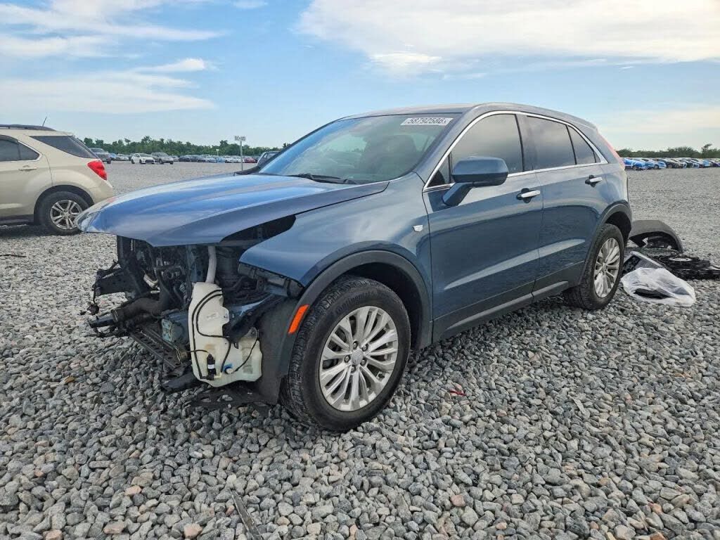 2024 CADILLAC XT4