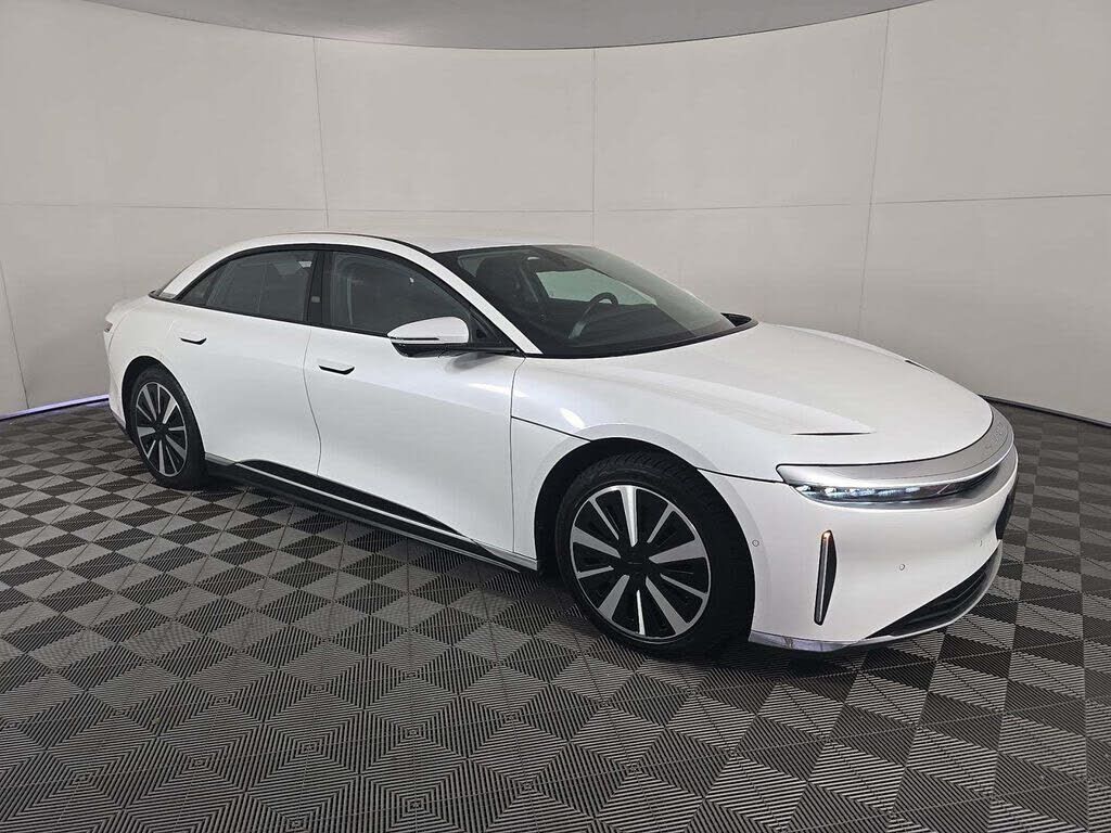 2025 LUCID Air