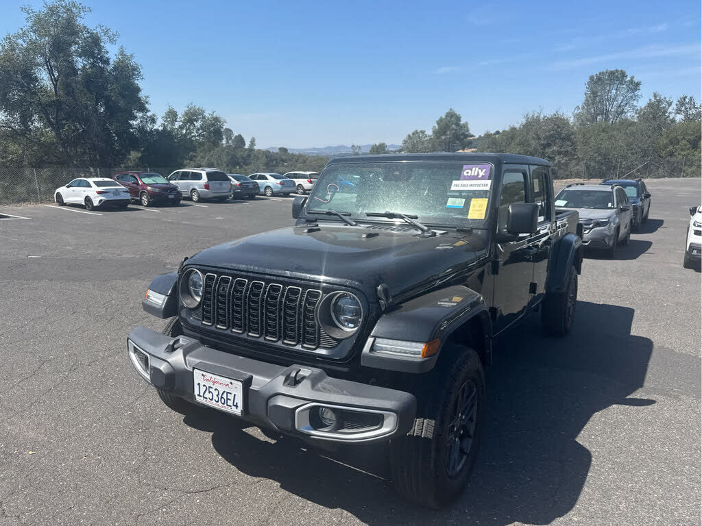 2024 JEEP Gladiator
