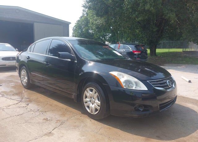 2012 NISSAN Altima