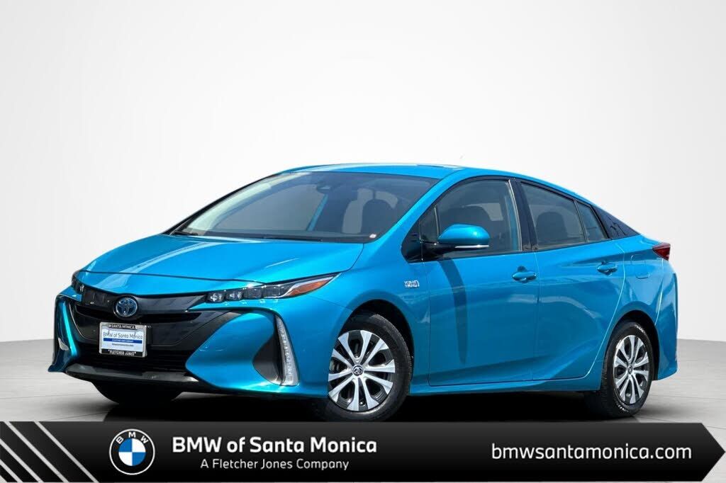 2020 TOYOTA Prius