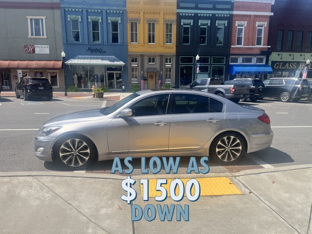 2012 HYUNDAI Genesis