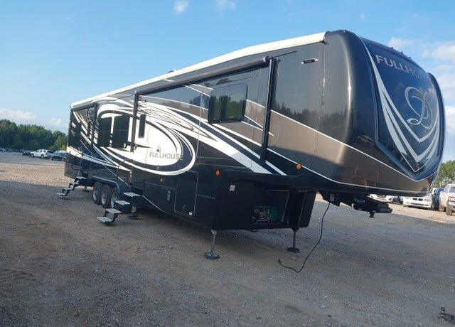 2021 DRV All Aluminum Structure