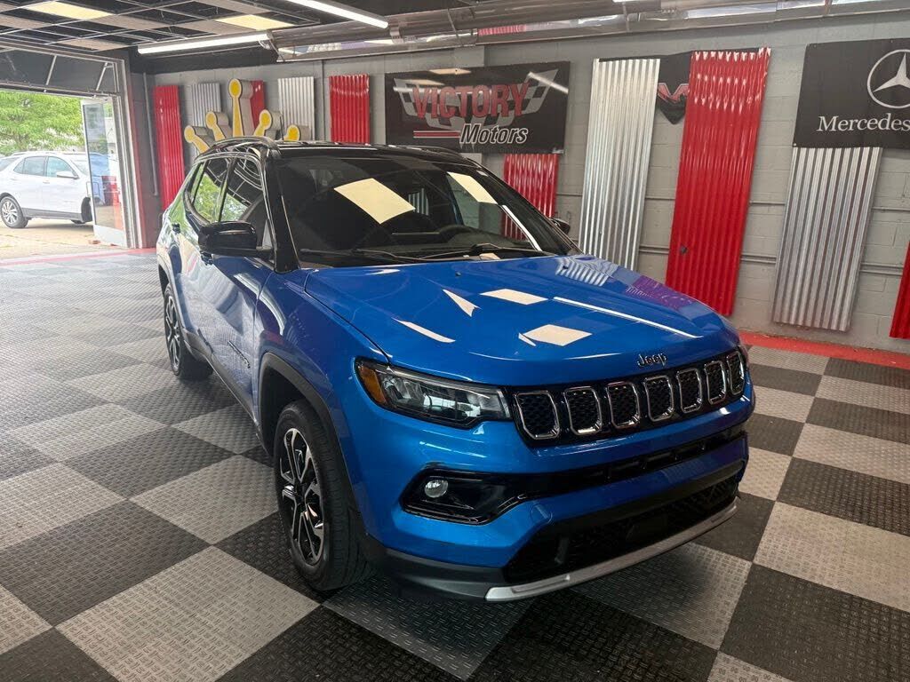2023 JEEP Compass