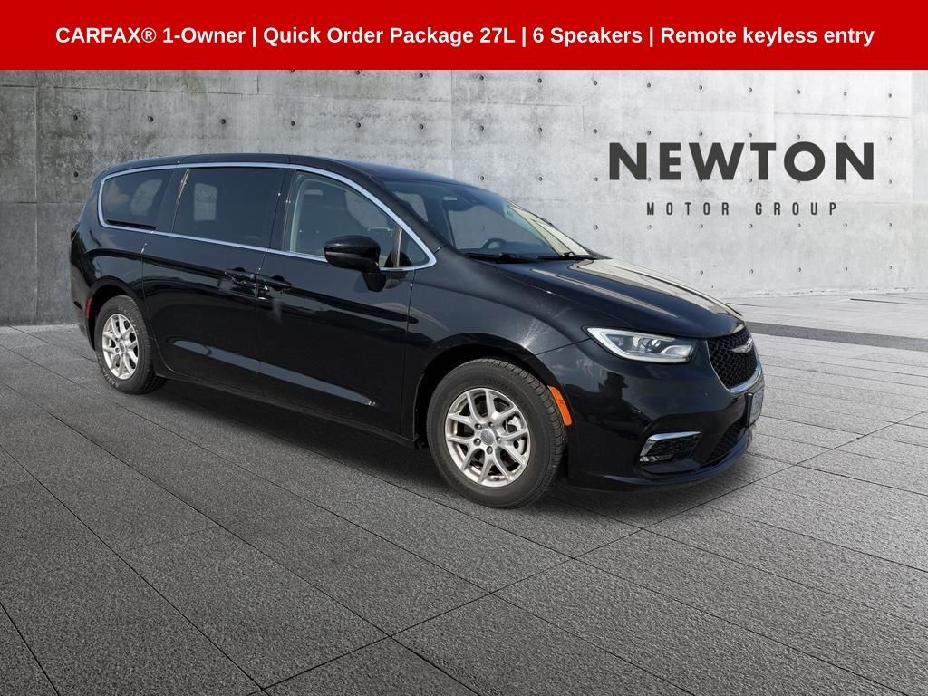 2023 CHRYSLER Pacifica
